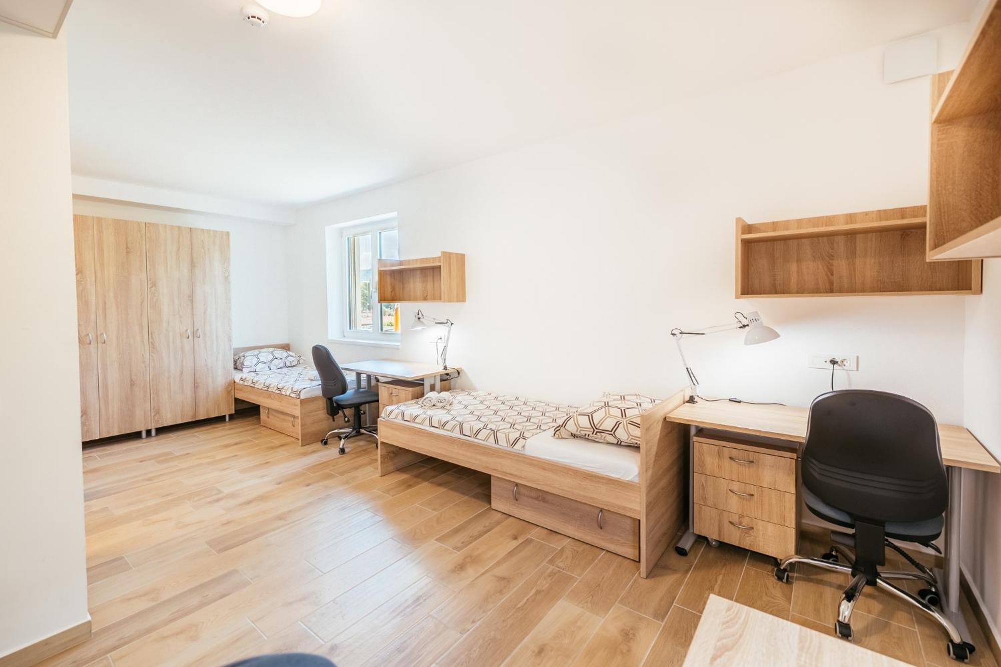 Prenocisca Prisoje Hostel Koper Luaran gambar