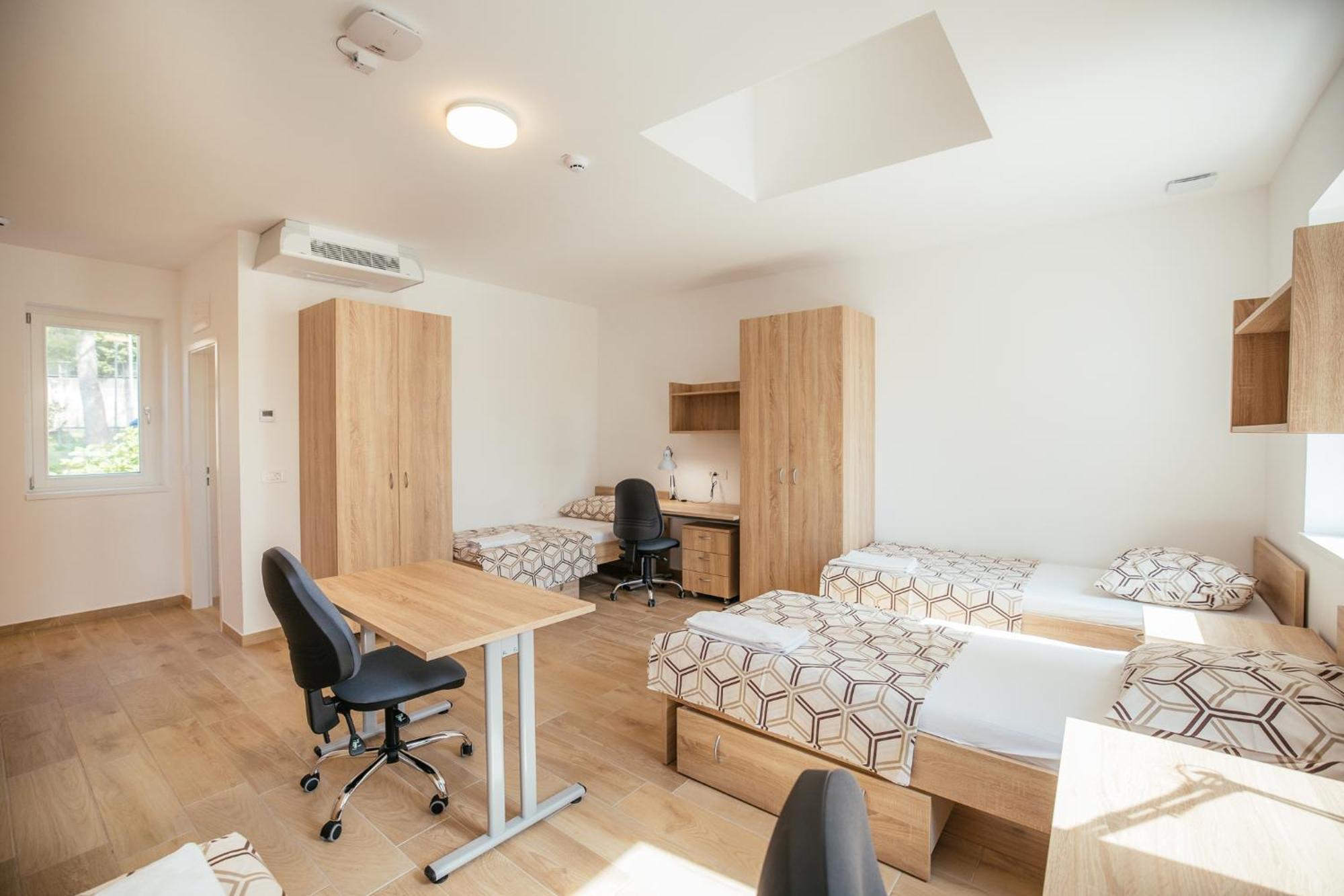 Prenocisca Prisoje Hostel Koper Luaran gambar
