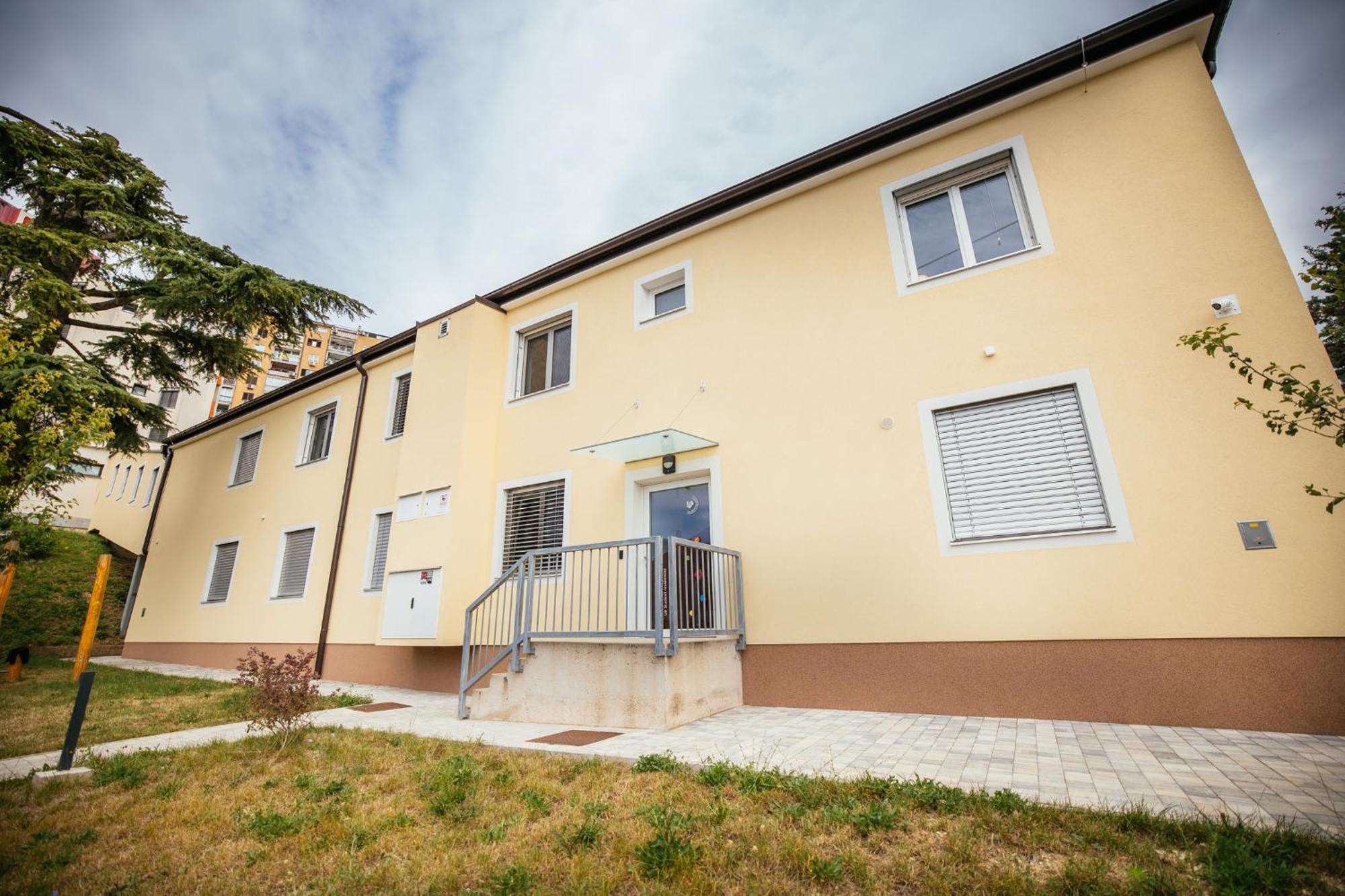 Prenocisca Prisoje Hostel Koper Luaran gambar