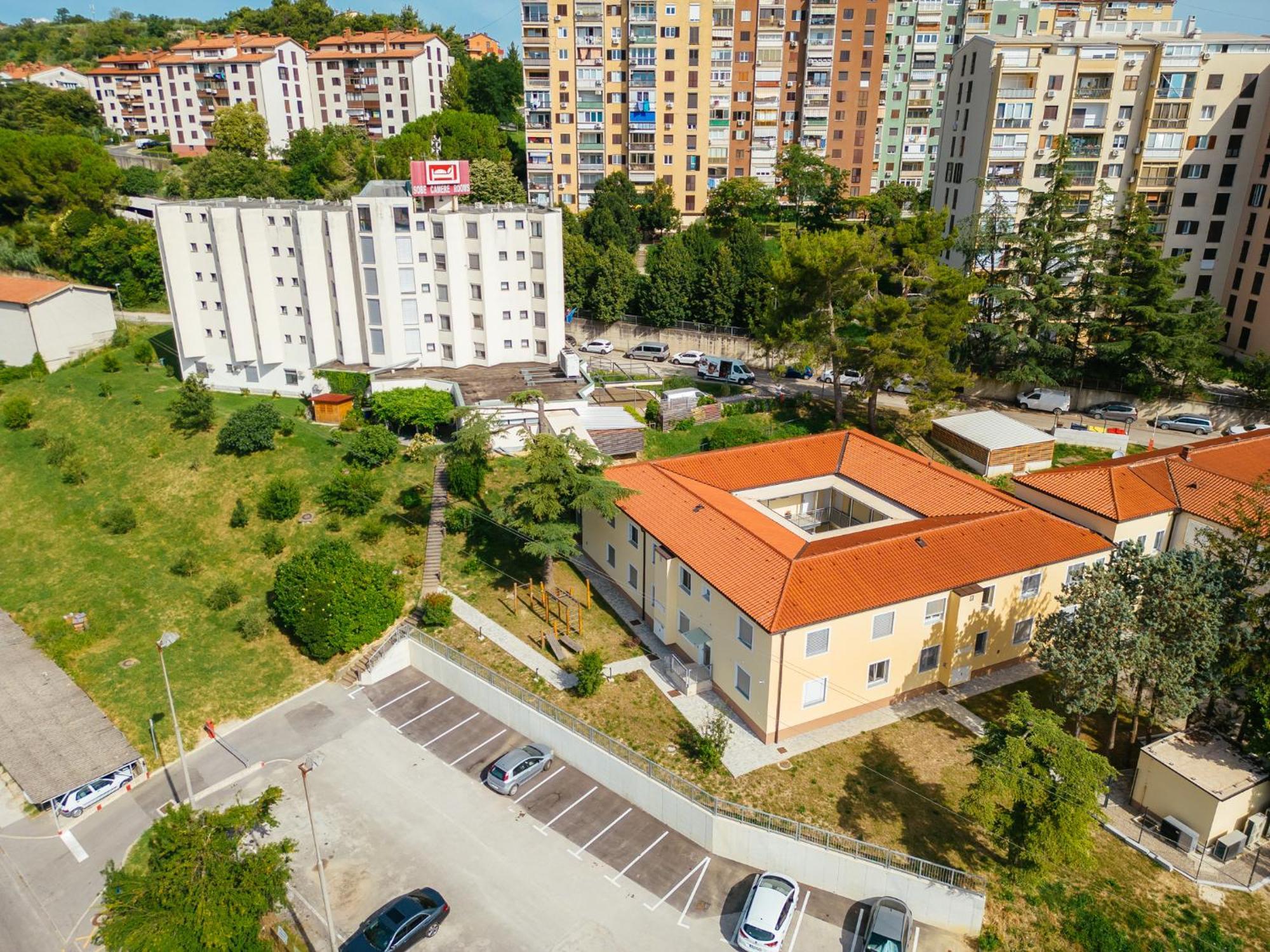 Prenocisca Prisoje Hostel Koper Luaran gambar